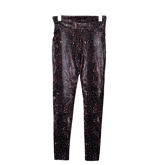 SPANX Snakeskin Print Faux Leather Legging - Picture 11 of 15